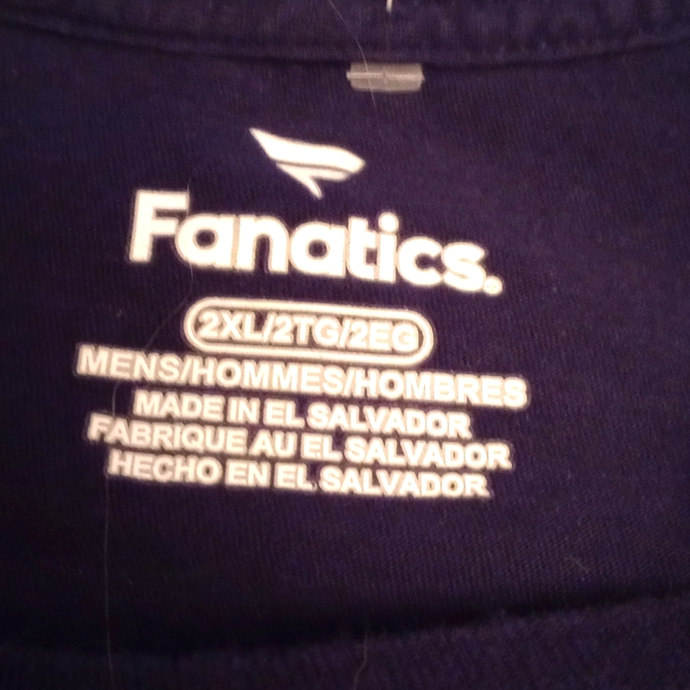 An Adult Fanatics/Seahawks short sleeve polo 2XL